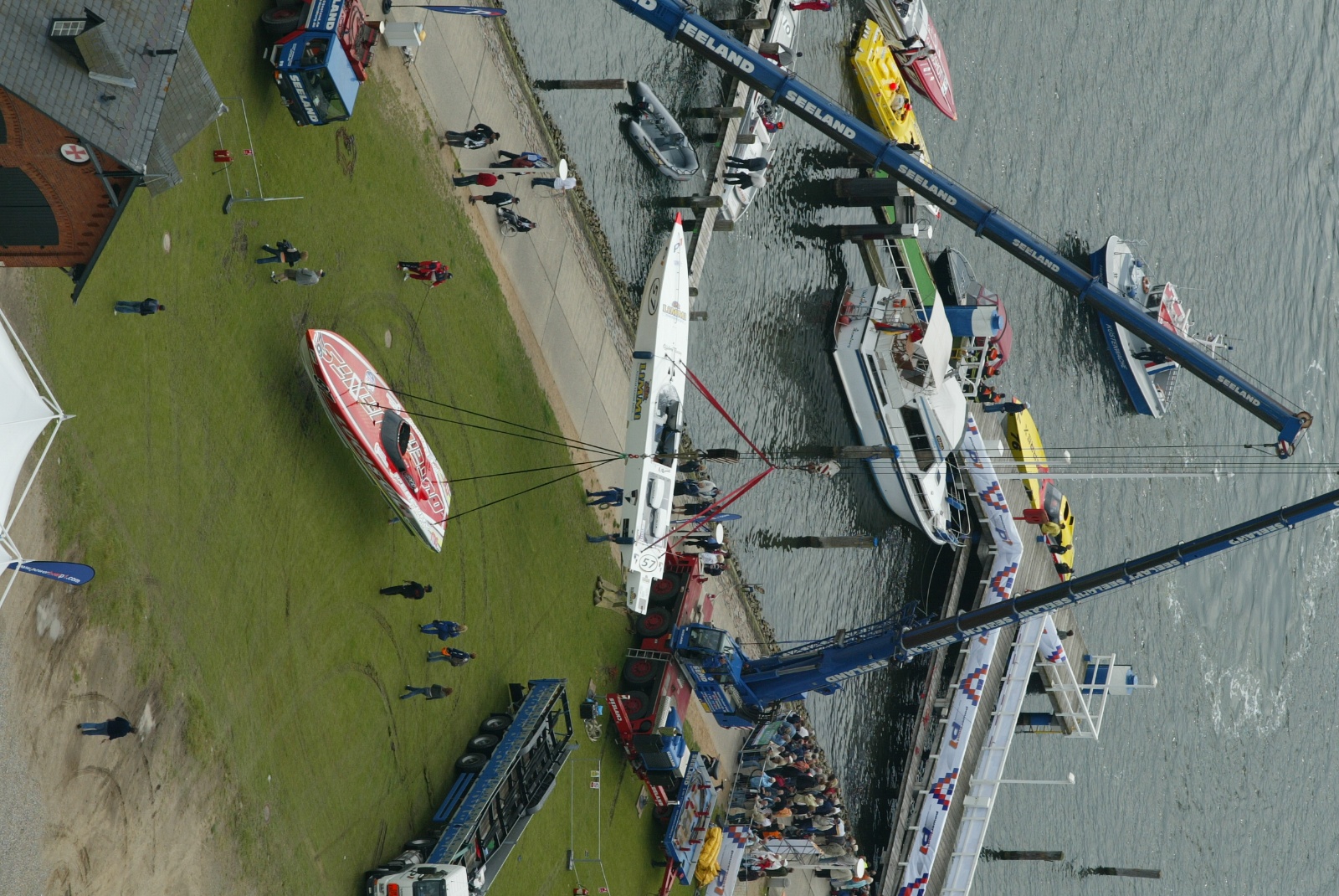 Powerboat P1 Travemuende